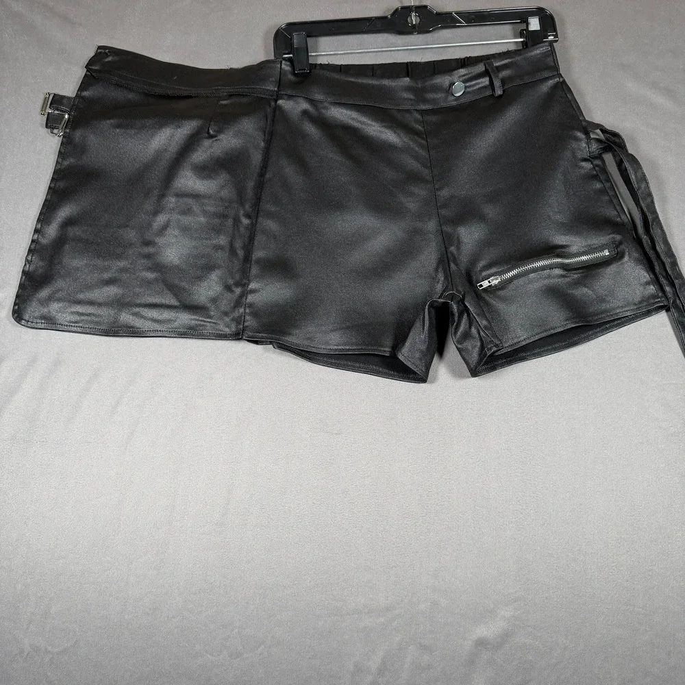 Faux‎ Leather Rave Skort Womens Medium M Black Zipper Wrap Punk Streetwear Goth